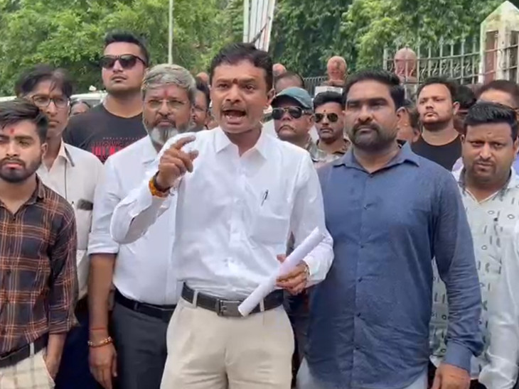 Hindu organizations threatened to take to the streets