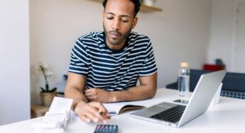 High-Yield Savings Accounts vs. CDs: A Comprehensive Comparison