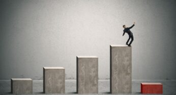 Ethereum Faces Uphill Battle Amid Bitcoin Surge – Potential Bearish Signals Detected